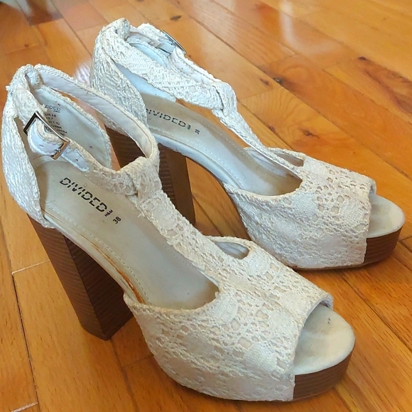 H&M Divided platform heels size US 7/ 38 EUR - Picture 2 of 2